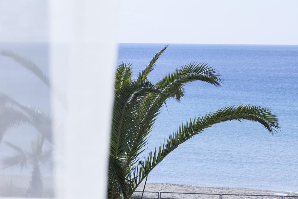 Sud Beach Hotel Fronte Mare By Ria Hotels Marina Di Pulsano 外观 照片