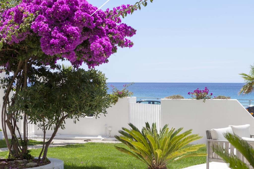 Sud Beach Hotel Fronte Mare By Ria Hotels Marina Di Pulsano 外观 照片